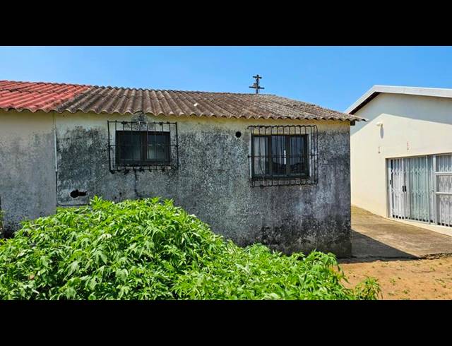 2 BEDROOM HOUSE FOR SALE IN KWADABEKA